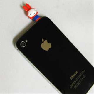 【クリックで詳細表示】MF-8194 プラギィ ミッフィー雪の日 イヤホンジャックに挿さるミッフィー