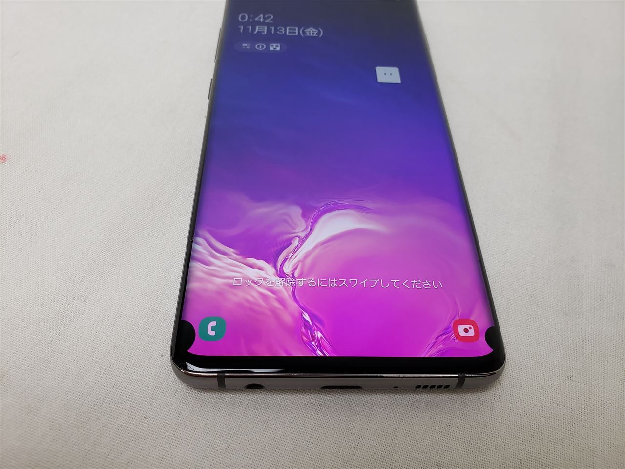 【SIMフリー】Galaxy S10e 傷ありにつき特価！