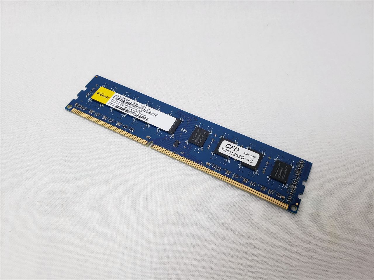 秀逸秀逸(未使用・未開封品)シー・エフ・デー販売 Elixir ノートPC用メモリ DDR3-1333 (PC3-10600) 4GB  D3N1333Q-4G タブレットPCバッグ