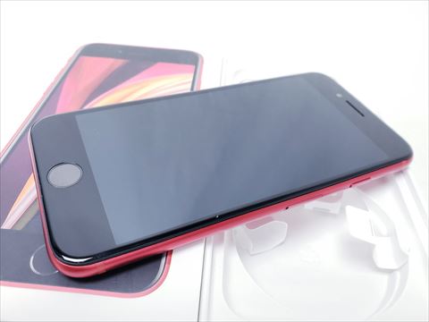 iPhoneSE （第2世代） 64GB レッド /MHGR3J/A au 【SIMロック解除品 ...