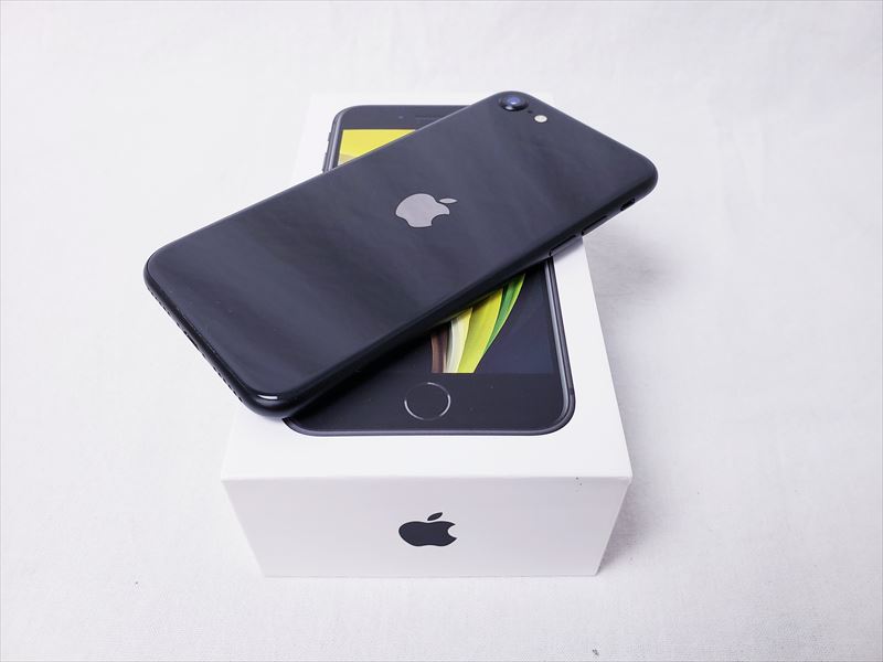 iPhone SE （第2世代） 64GB ブラック /MX9R2J/A 【国内版 SIMFREE ...