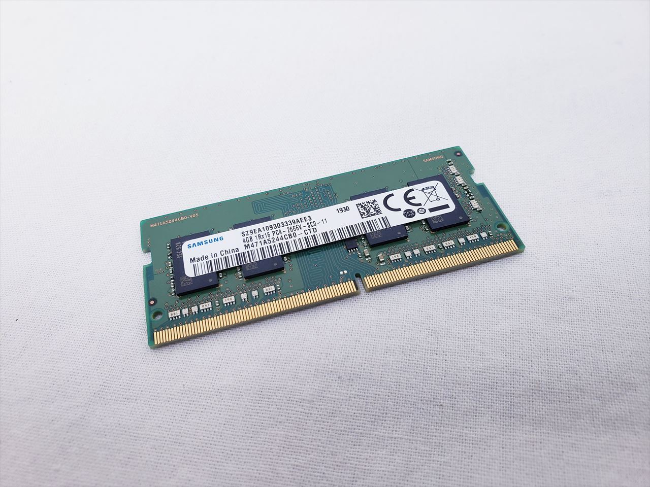 【特価商品】サムスン PC4-21300 DDR4-2666 4GB ノートPC