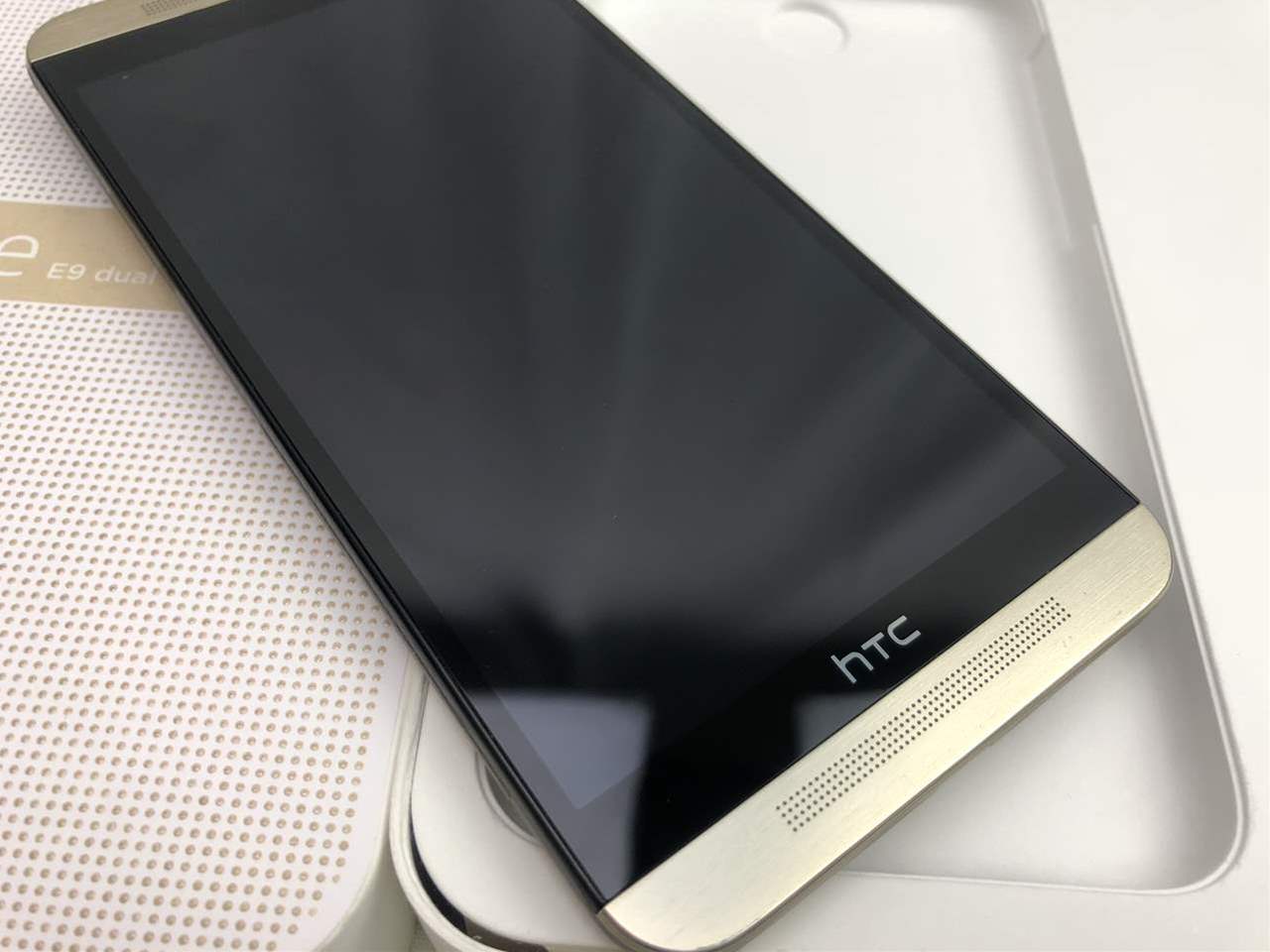 Htc One E9 Dual Sim Brown 各サイトで併売につき売切れのさいはご容赦願います スマートフォン 携帯電話 Htc Simフリー スマホ 携帯電話 Pcパーツと自作パソコン 組み立てパソコンの専門店 1 S Pcワンズ