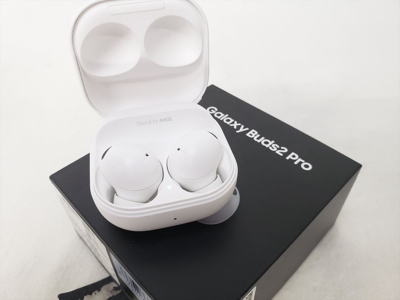 Galaxy Buds2 Pro ホワイト /SM-R510NZWAXJP 各サイトで併売