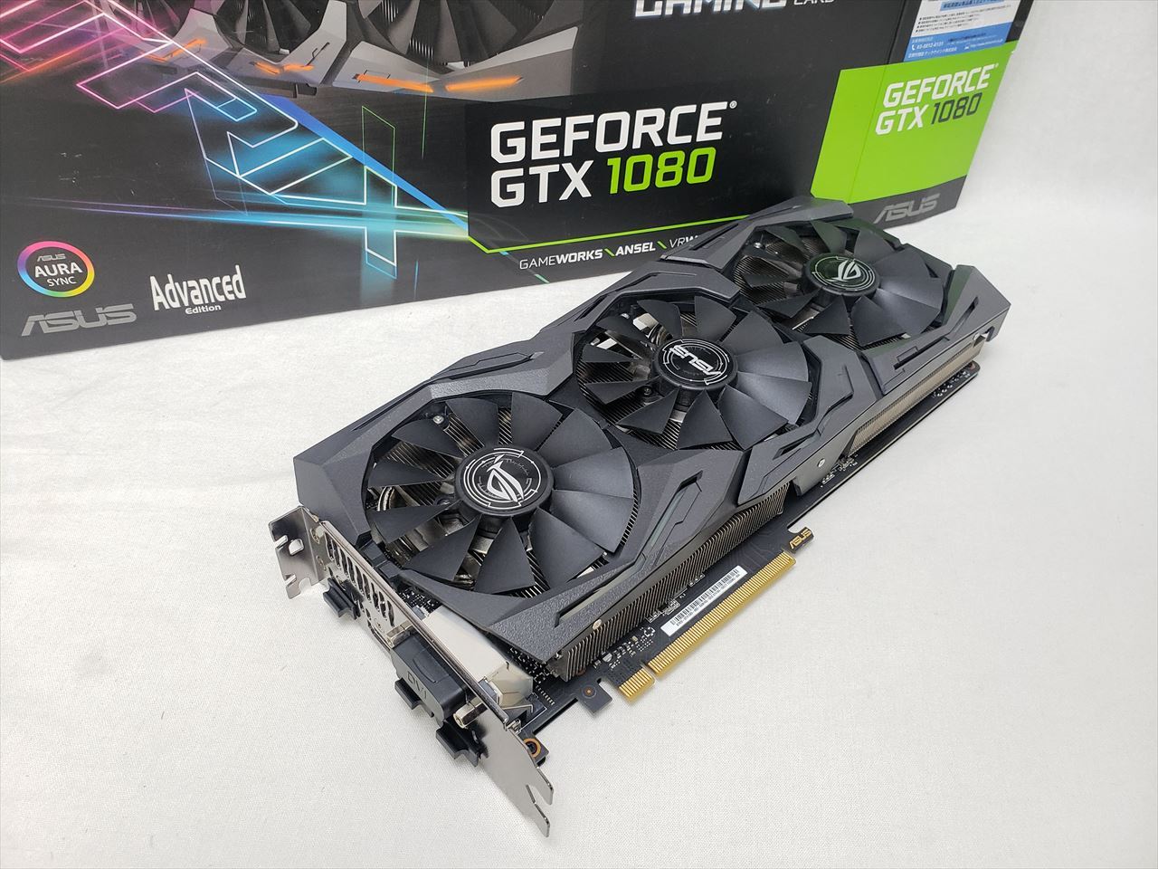 ASUS STRIX GEFORCE GTX1080 8GB 動作確認済み（R.O.G.のSTRIX