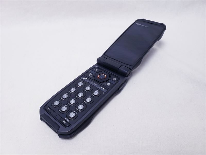 中古 GzOne TYPE-XX KYY31 au版SIMフリー 本体 Bランク 最大1年間長期