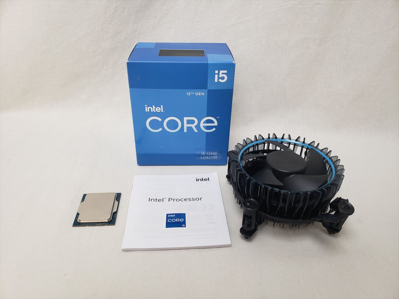 Amazon | インテル INTEL CPU Core i5-12400F / 6/12 / 2.5GHz / 6xxChipset /  BX8071512400F 【 国内正規流通品 】 | インテル | CPU 通販